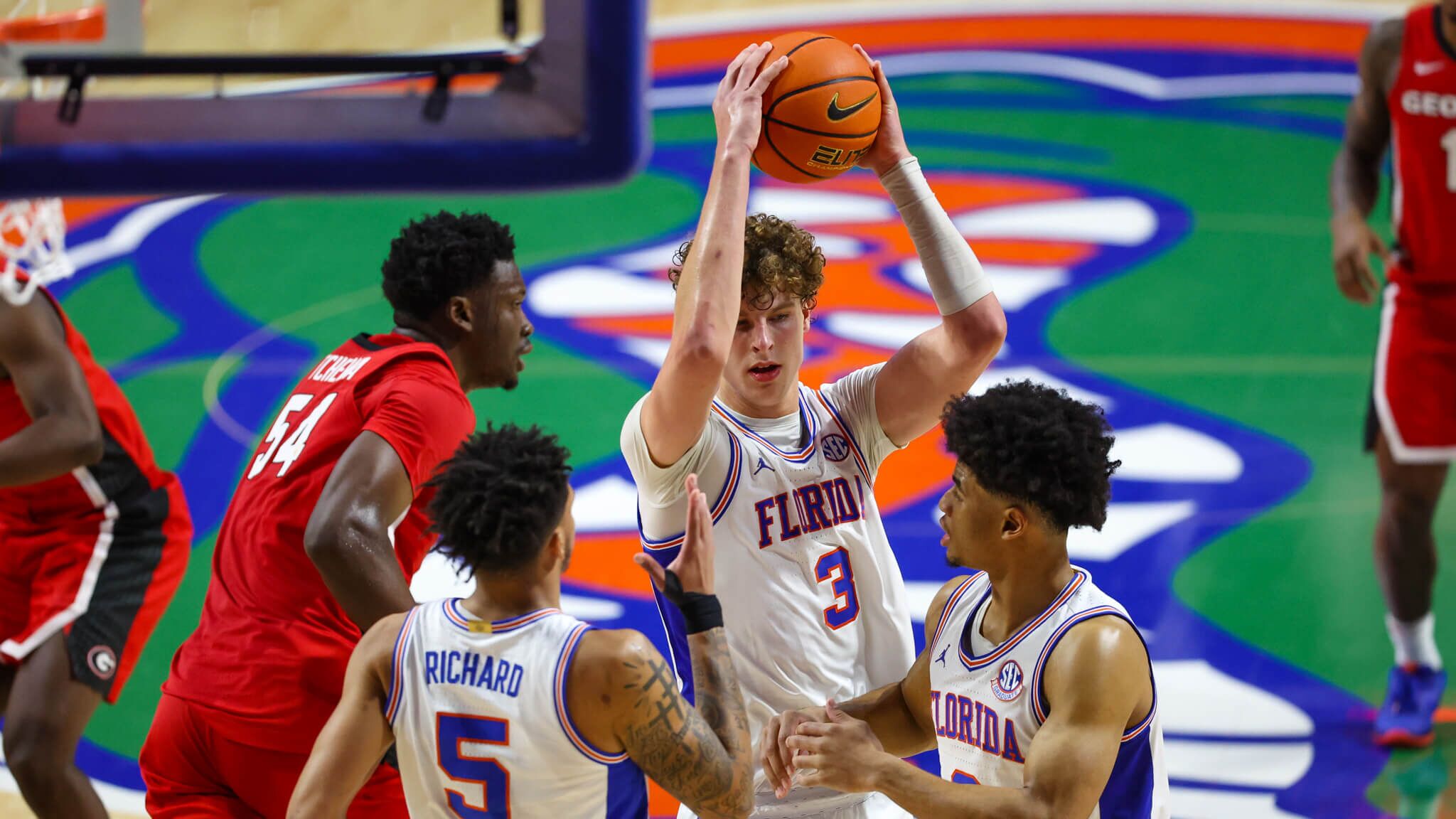 Mike White takes another L in Gainesville- this time, to the Gators'  benefit